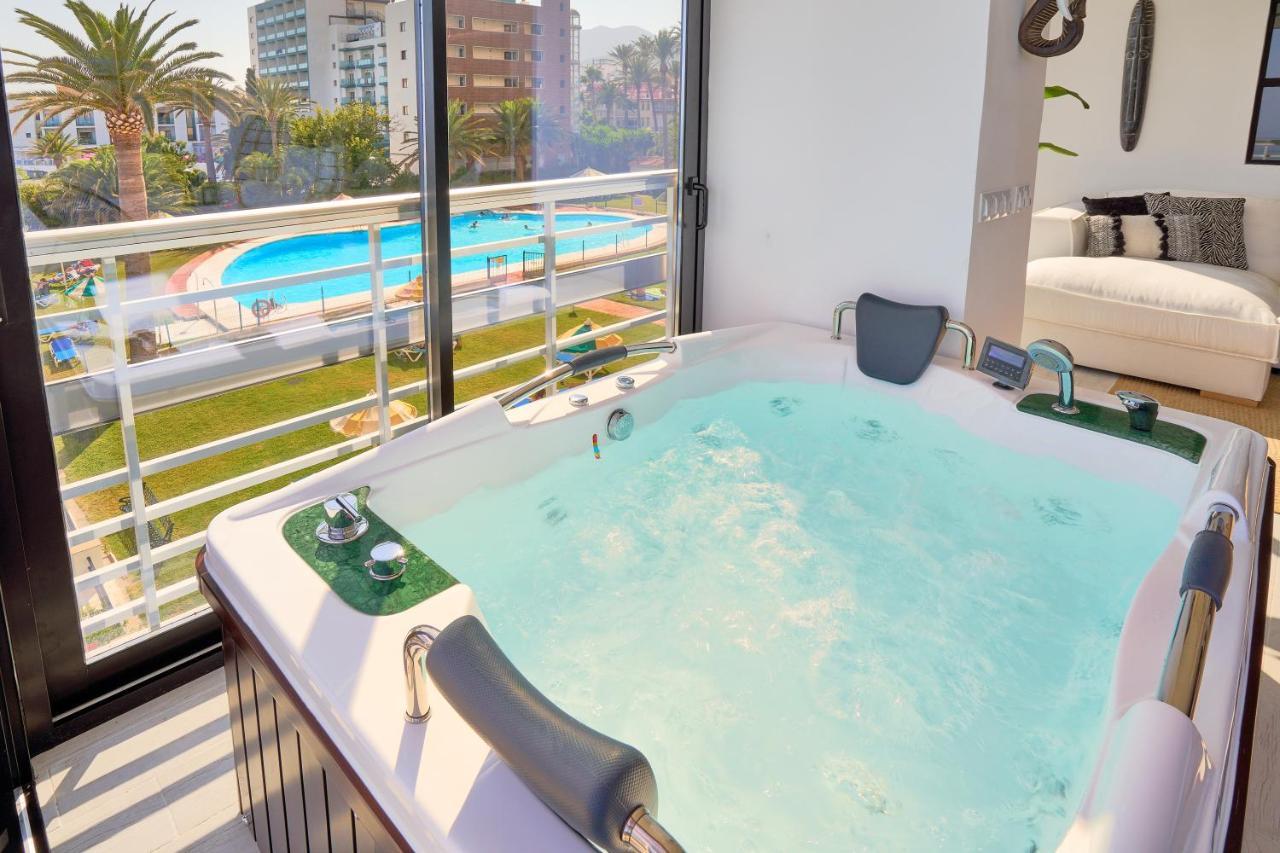 טורמולינוס Savanna Beach. Amazing Apartment With Jacuzzi מראה חיצוני תמונה